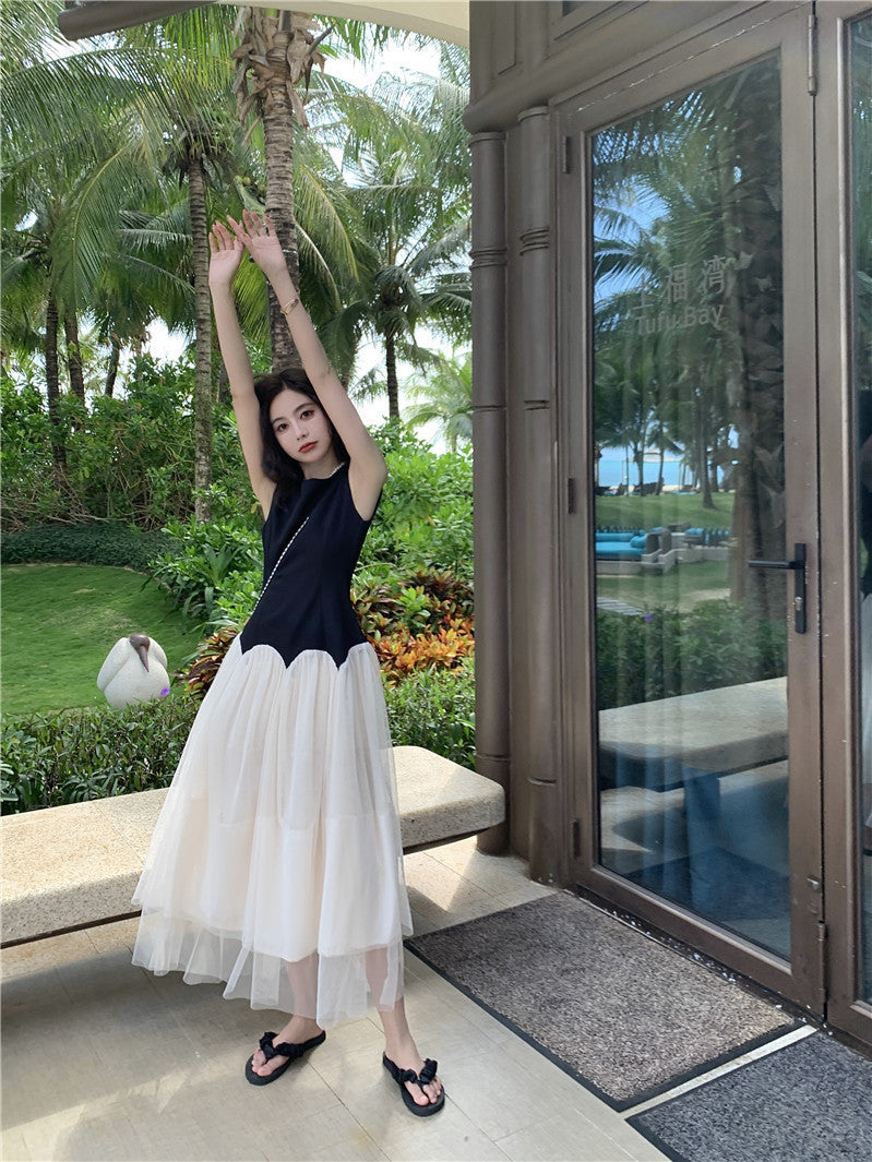 Elegant Hepburn Style Dress Large Swing Skirt