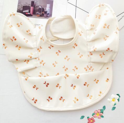 ANGEL WING BIB